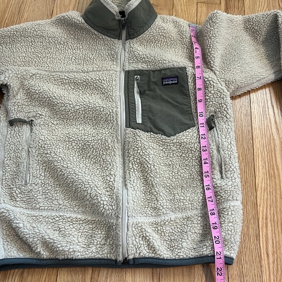 Patagonia Kids Retro-X Deep Pile Fleece Green/Off White Sz L(12) - Picture 6 of 11